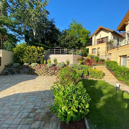 Terrasun Apartments Balatonszarszo Dış mekan fotoğraf