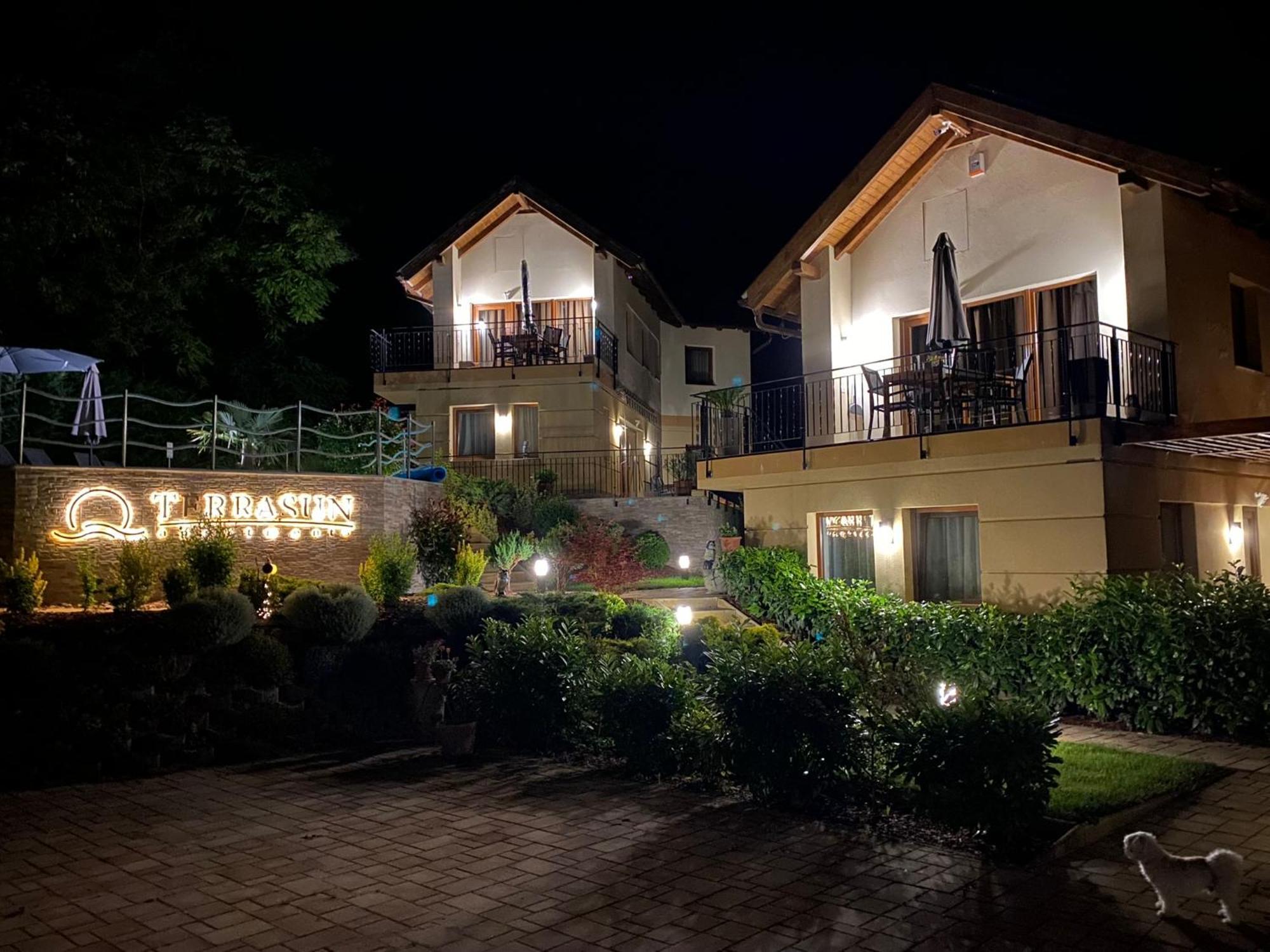Terrasun Apartments Balatonszarszo Dış mekan fotoğraf