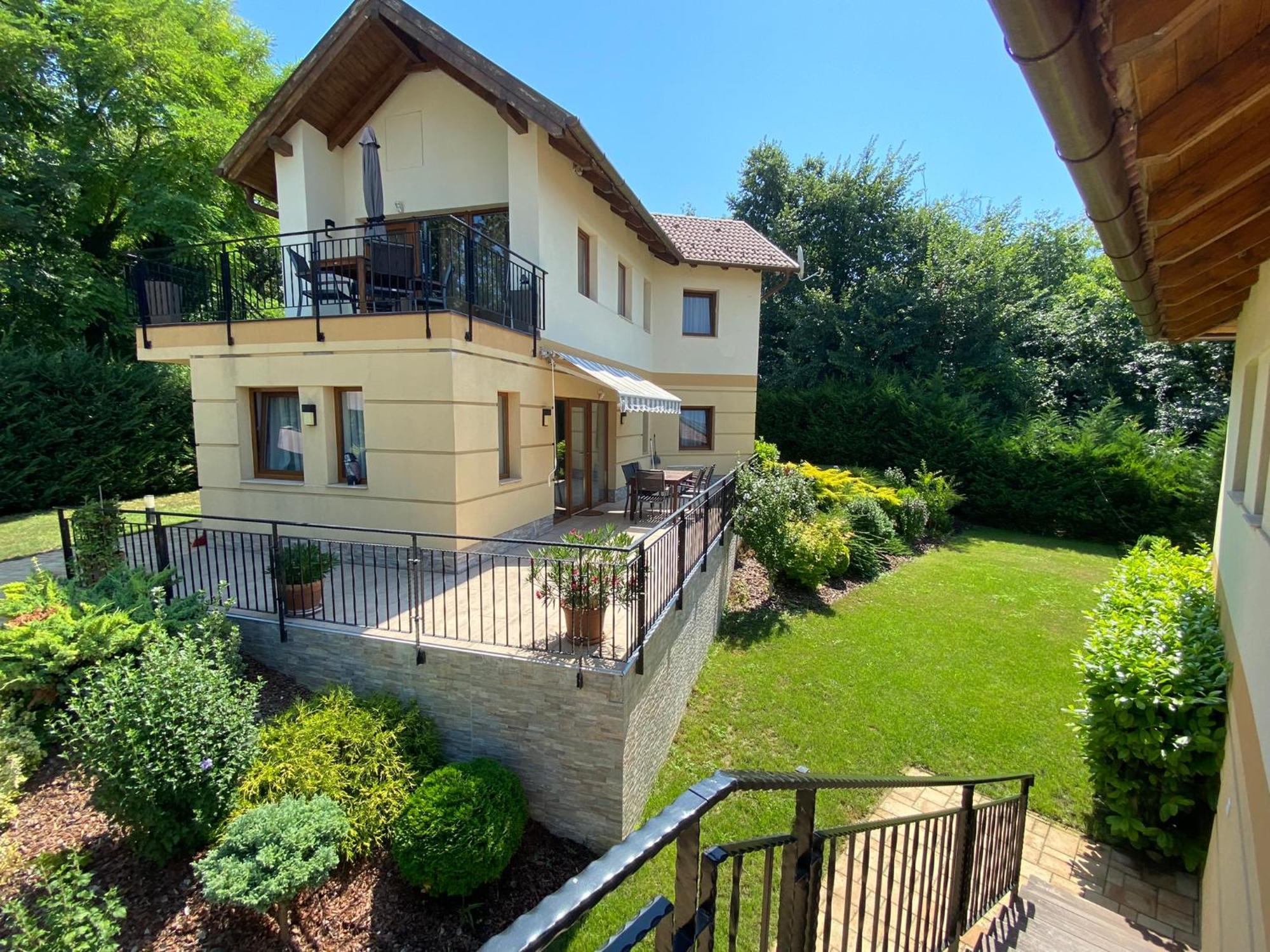 Terrasun Apartments Balatonszarszo Dış mekan fotoğraf