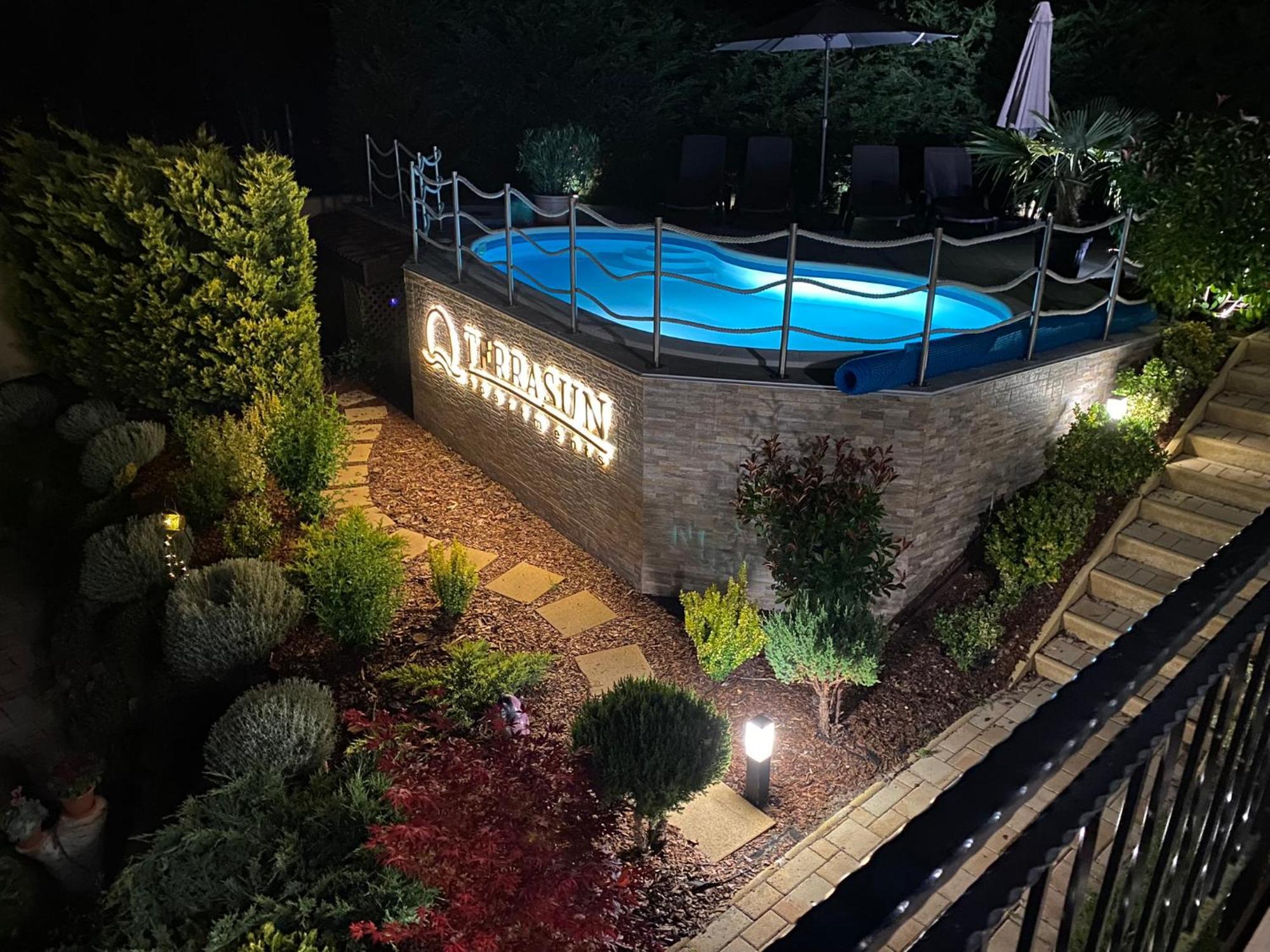 Terrasun Apartments Balatonszarszo Dış mekan fotoğraf