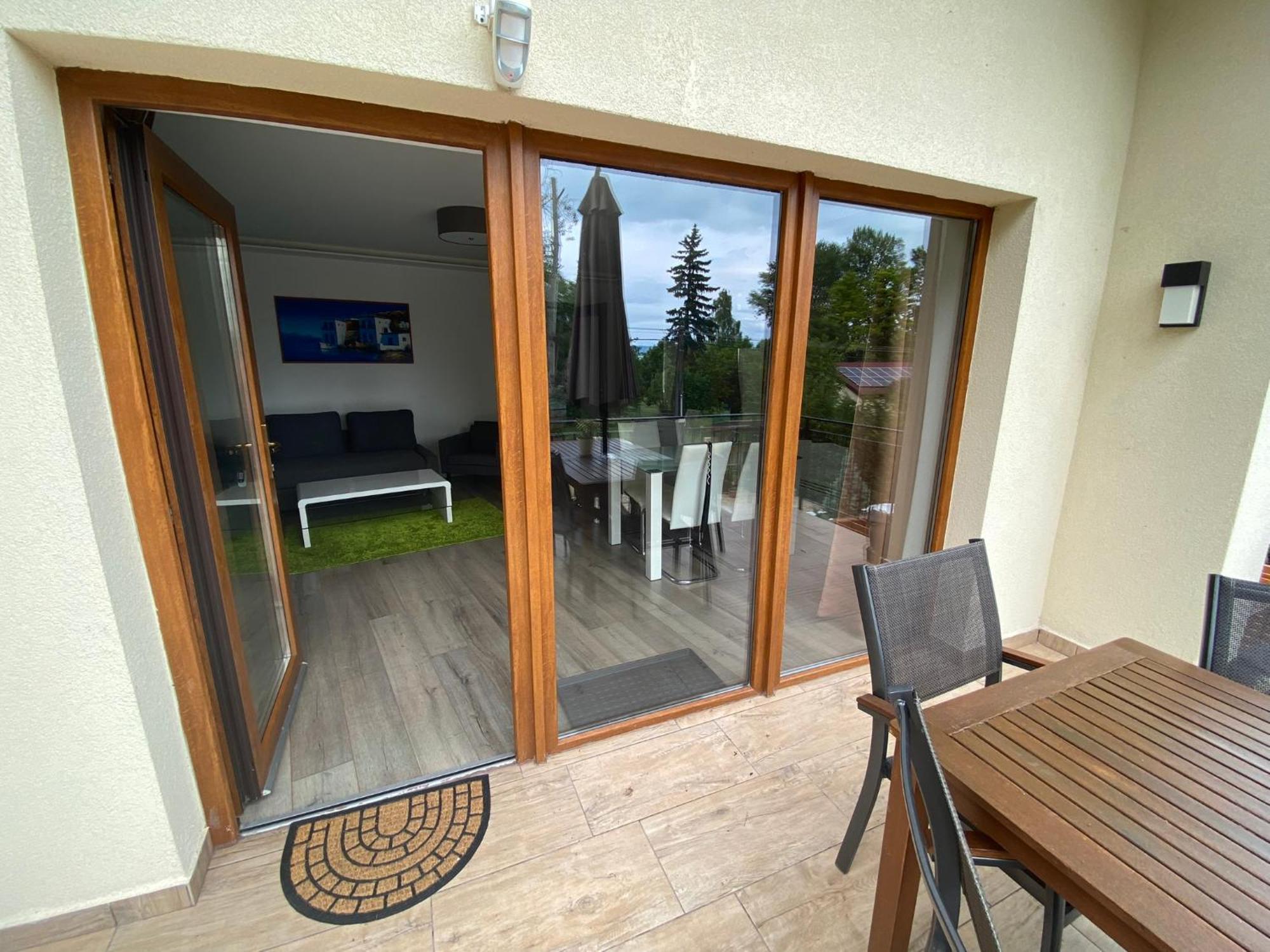 Terrasun Apartments Balatonszarszo Dış mekan fotoğraf